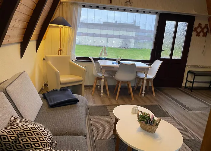 Finnhuette Kleine Moewe Апартаменты Karlshagen